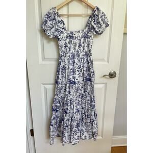 OPT Toile Daphne Midi Dress Smocked Bodice
Puff Sleeve Tiered Skirt size Medium